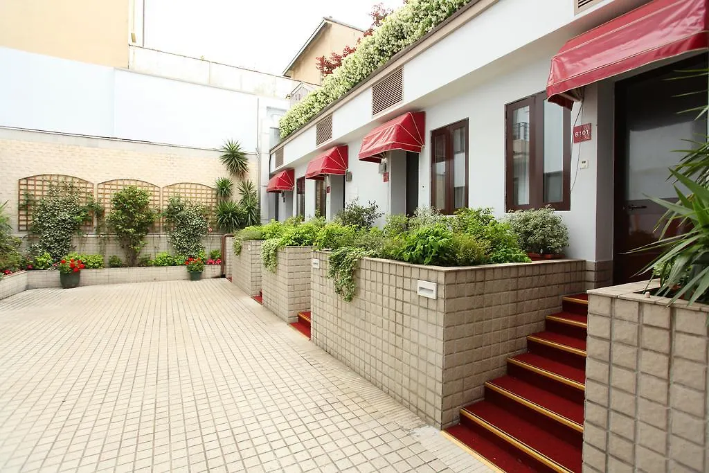 ****  Hotel Huaxia Milano Itália