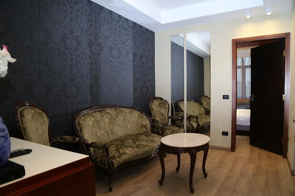 ****  Hotel Huaxia Milano איטליה