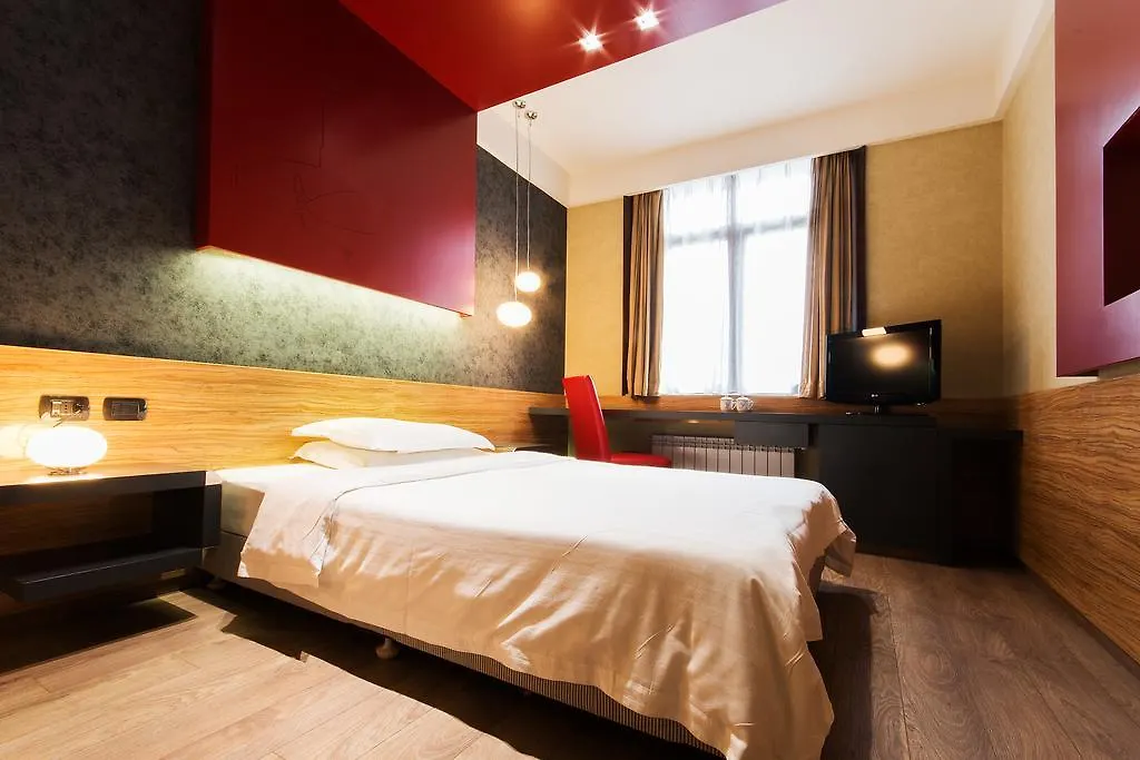 Hotel Huaxia Milano מילאנו