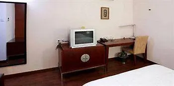 Hotel Huaxia Milano 4*, מילאנו איטליה